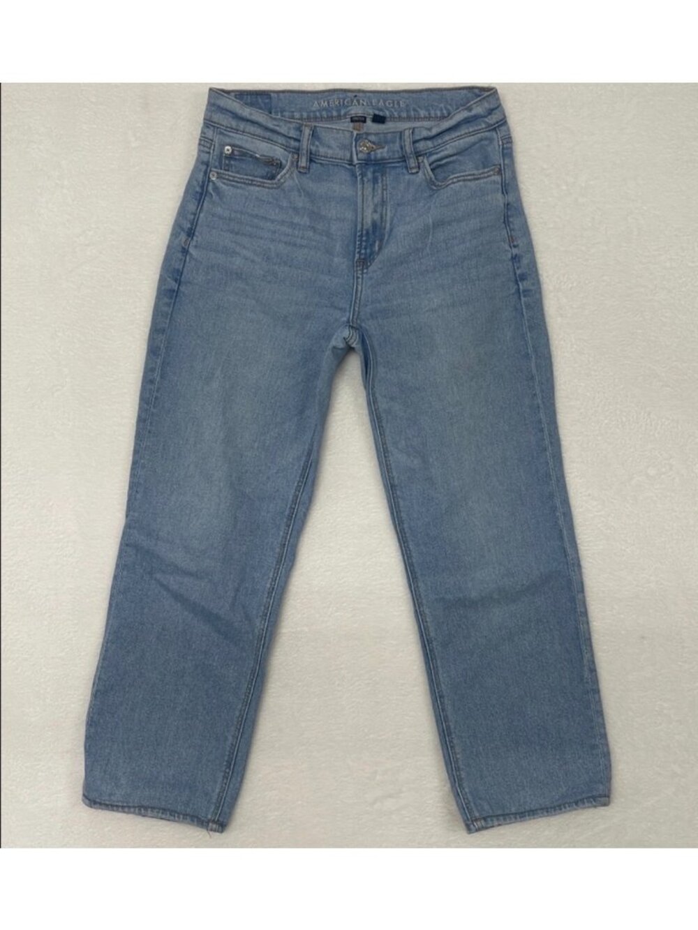American Eagle Super High-Rise Straight‎ Jeans Sz 4